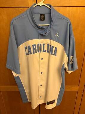 Vintage 00's Jordan Brand UNC Tar Heels Nike Warm Up Shooting Shirt Size XL